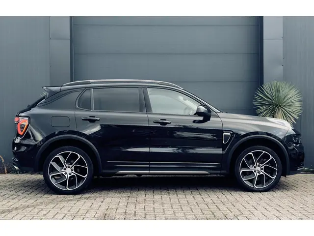 Lynk & Co 01 1.5 2022 Hybride Benzine 3
