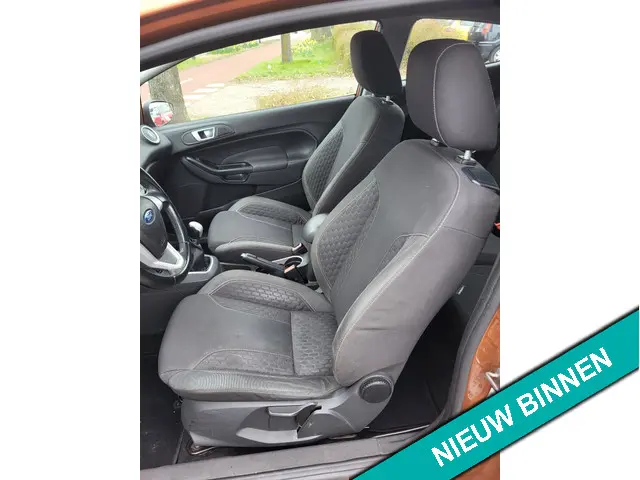 Ford Fiesta 1.0 EcoBoost Sport NWE DIST,SET 2013 Benzine 12