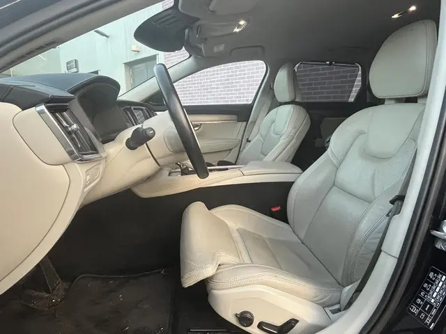Volvo V90 2.0 T6 AWD Inscription 2017 Benzine 4