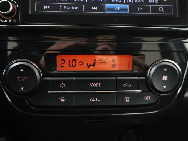 Mitsubishi Space Star 1.2 Instyle 2023 Benzine 16