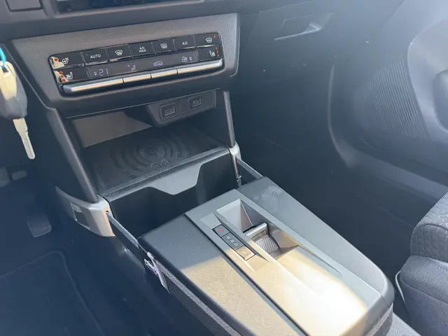 Opel Frontera 1.2 Turbo Hybrid GS 2025 Hybride Benzine 6