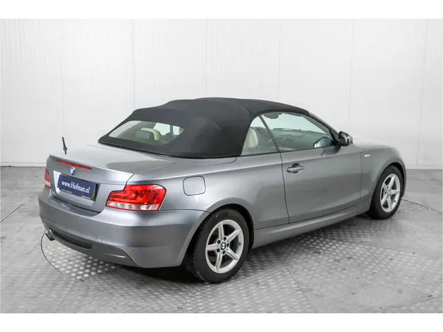 BMW 1 Serie Cabrio 120i High Executive 2012 Benzine 52