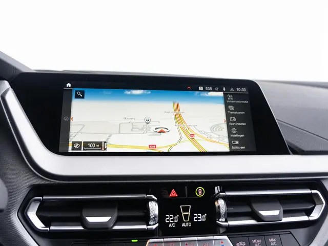 BMW 1 Serie 118i 2022 Benzine 31