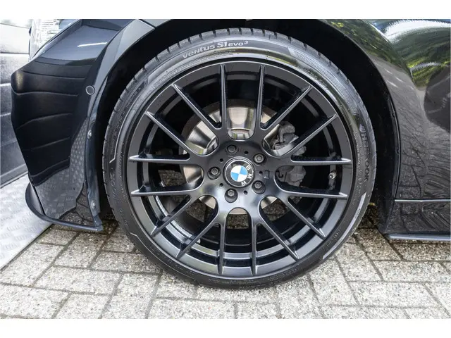 BMW 3 Serie Touring 320i M Sport Edition 2019 Benzine 15