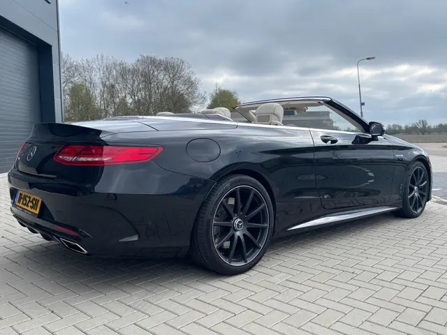 Mercedes-Benz S-Klasse Cabrio S500 AMG 2017 Benzine 8