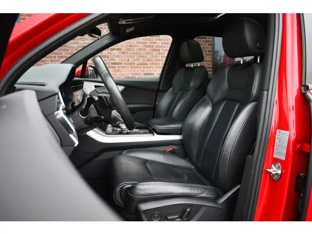 Audi Q7 55 TFSI e quattro S-Line 2021 Hybride Benzine 4