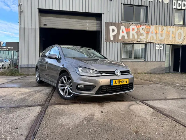 Volkswagen Golf 1.4 TSI Connected Series 2016 Benzine