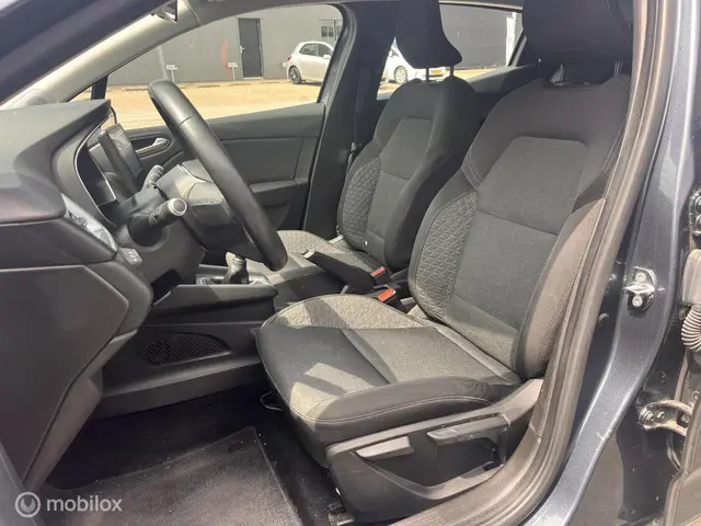 Renault Clio 1.0 TCe Zen 2020 Benzine 9