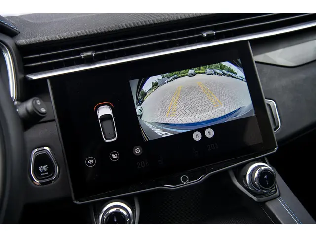 Lynk & Co 01 1.5 2021 Hybride Benzine 14