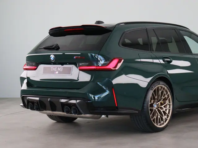 BMW M3 3-serie Touring CS 2025 Benzine 23