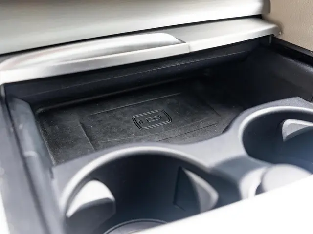 BMW 5 Serie Sedan 520i 2019 Benzine 33