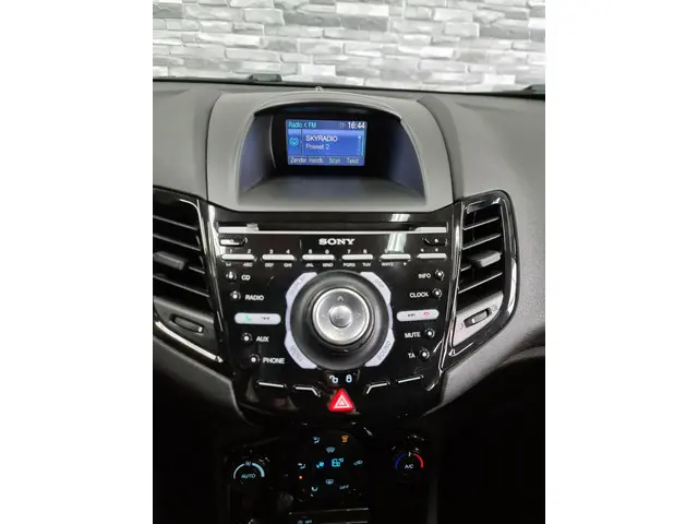 Ford Fiesta 1.0 EcoBoost Sport 2013 Benzine 15