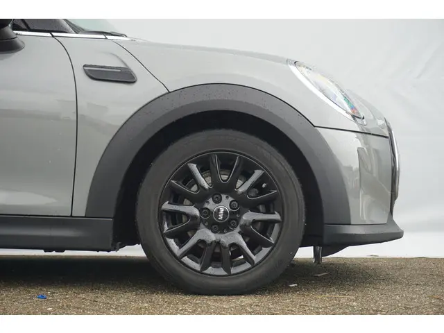MINI 3-Deurs Cooper 2022 Benzine 6