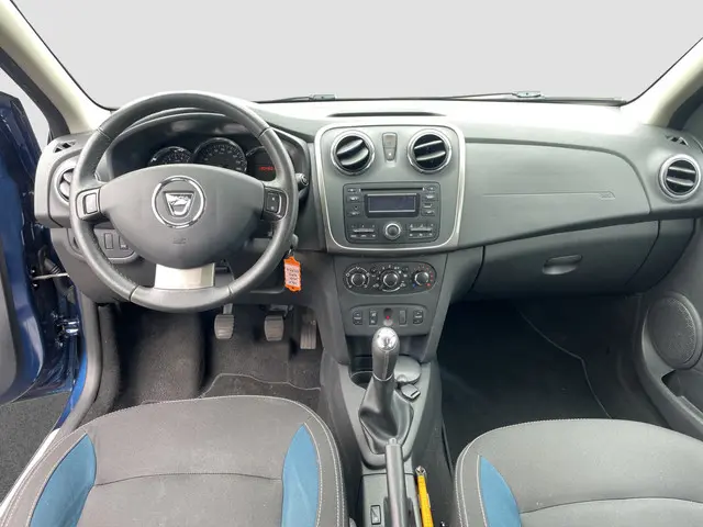 Dacia Logan MCV 0.9 TCe 10th Anniversary 2015 Benzine 4