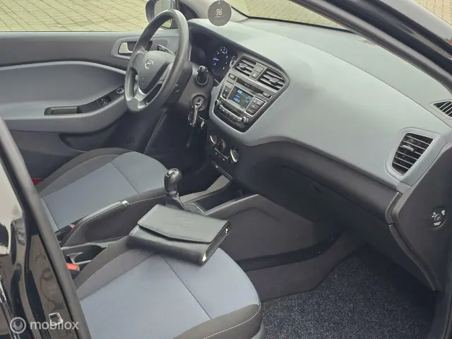 Hyundai i20 1.2 HP i-Motion✅️AİRCO❄️APK✅️ 2017 Benzine 12