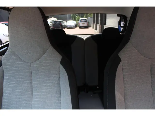 Citroën C1 1.0 VTi Elle Camera 2018 Benzine 25