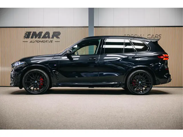 BMW X5 xDrive50e 2023 Hybride Benzine 8