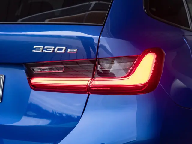 BMW 3 Serie Touring 330e xDrive 2025 Hybride Benzine 13