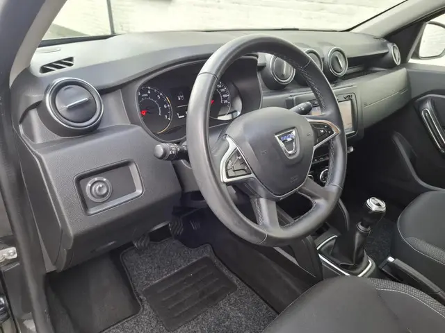 Dacia Duster 1.2 TCe 125 Comfort 2018 Benzine 25