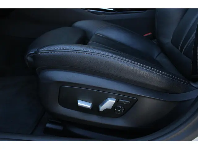 BMW 5 Serie 520d EDE High Executive 2017 Diesel 32