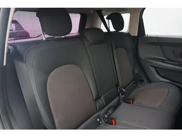 MINI Countryman One 2020 Benzine 8