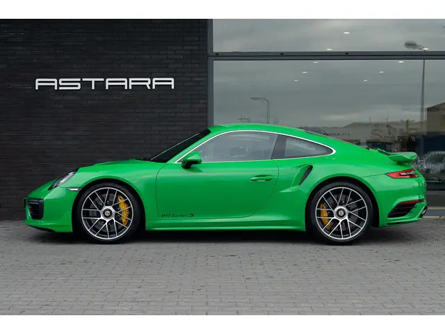 Porsche 911 3.8 Turbo S | Viper Green 2016 Benzine 5