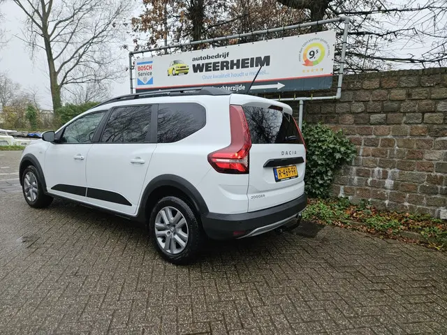 Dacia Jogger 3