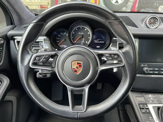 Porsche Macan 3.6 Turbo 2017 Benzine 18
