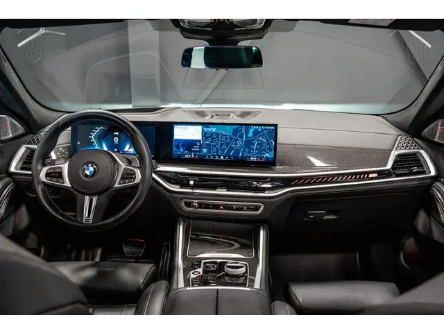 BMW X6 M60i xDrive 2023 Benzine 46