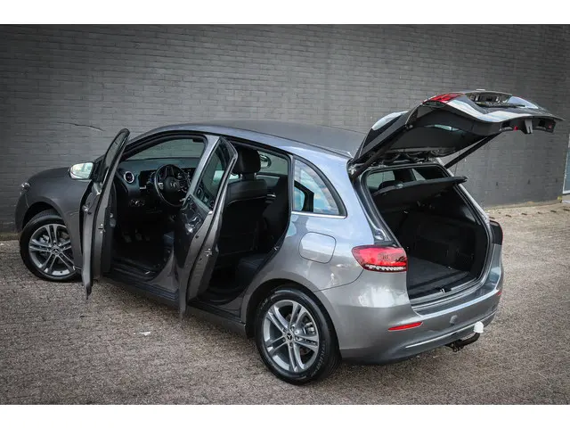 Mercedes-Benz B-Klasse 160 2020 Benzine 3