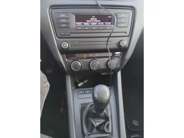 Škoda Octavia 1.2 TSI 105pk Greentech Active 2013 Benzine 15