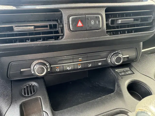 Citroën Berlingo 1.5 BlueHDI Club 2021 Diesel 10