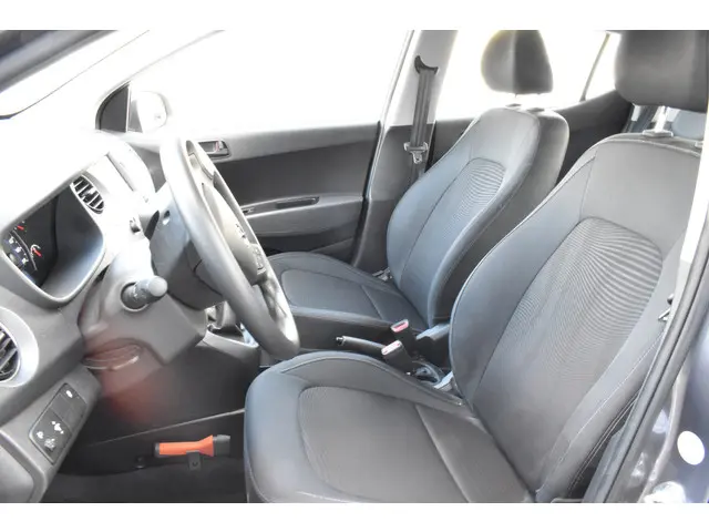 Hyundai i10 2