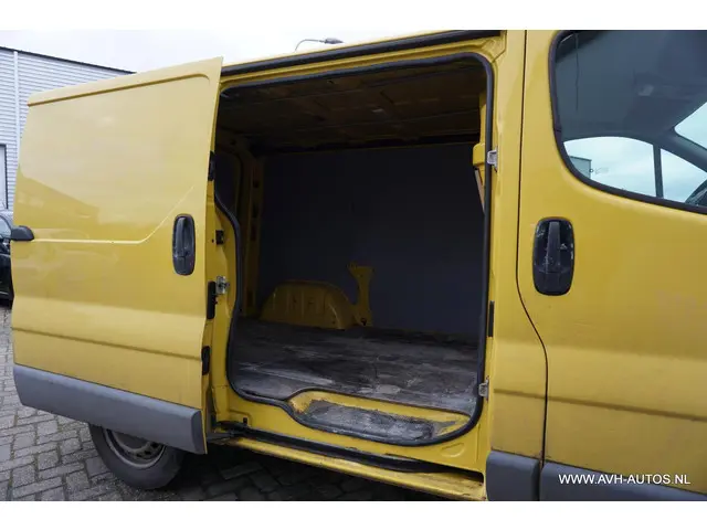 Opel Vivaro 2.0 CDTI L1H1 DC EcoFLEX 2014 Diesel 10