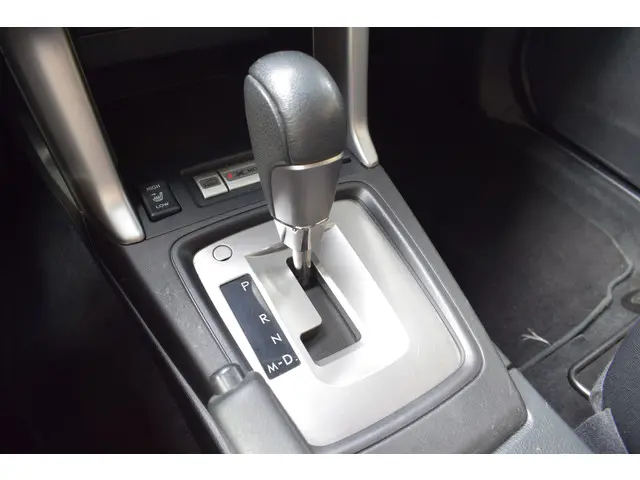Subaru Forester 2.0 Luxury 2014 Benzine 21