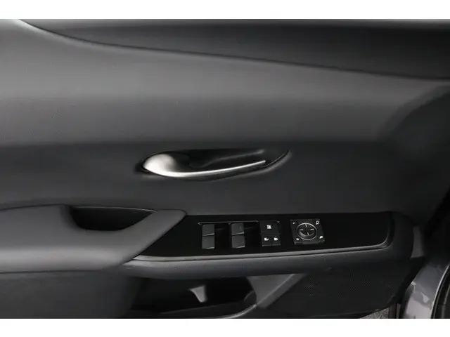 Lexus UX 250h Luxury Line 2022 Hybride Benzine 36