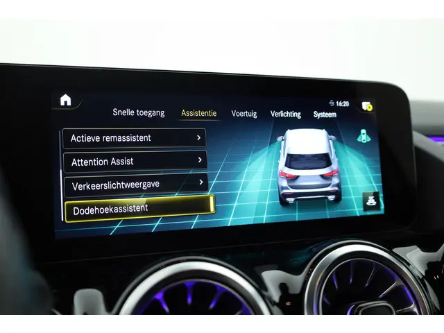 Mercedes-Benz GLA 250 e AMG Line 2022 Hybride Benzine 21