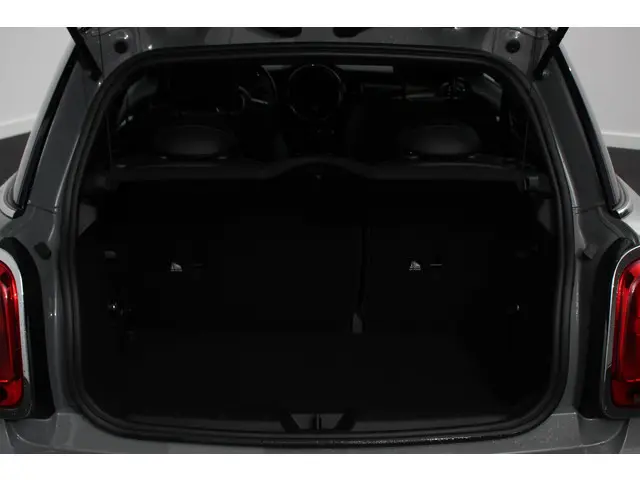 MINI Electric Cooper Charged 33 kWh 2020 Elektrisch 18