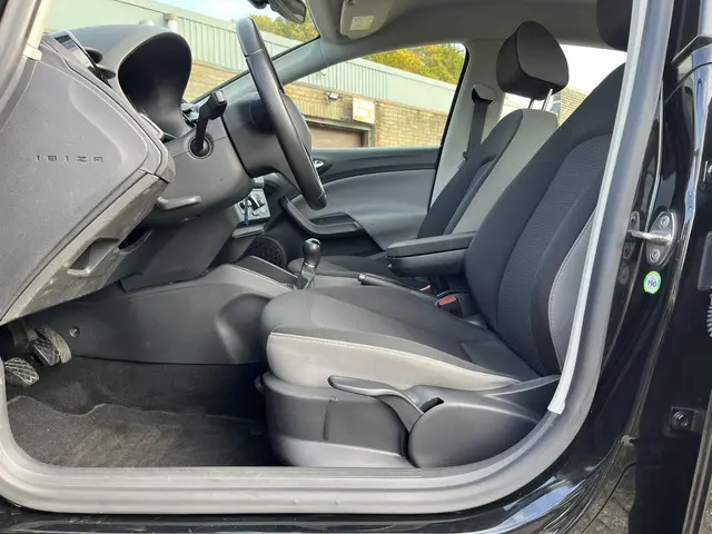 SEAT Ibiza 1.0 EcoTSI Style Connect Carplay 2017 Benzine 6