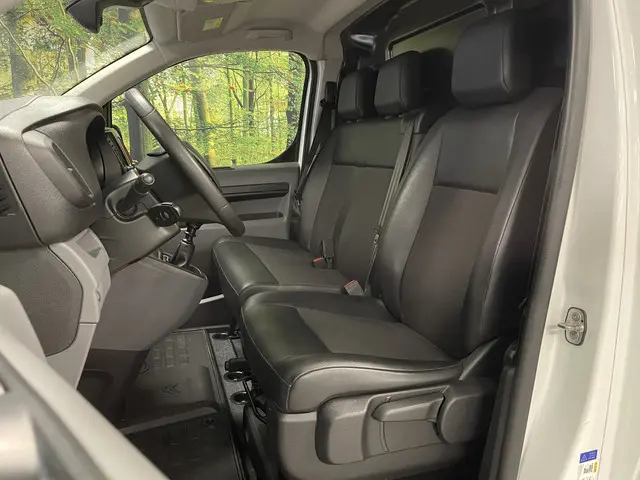 Citroën Jumpy 1.5 BlueHDI 100 M Club 2022 Diesel 8