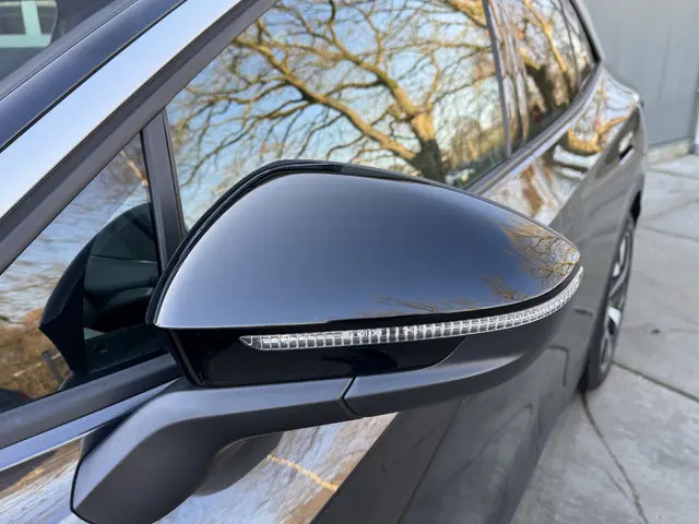 Volkswagen ID.4 First 77 kWh 204pk 2020 Elektrisch 5