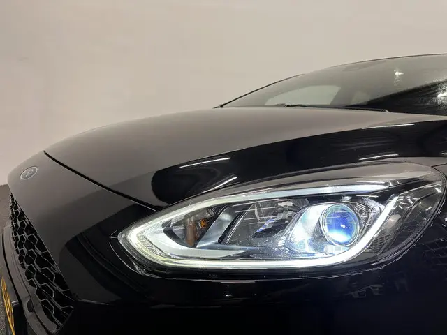 Ford Fiesta 1.0 EcoBoost ST-Line 125PK 6V 2020 Benzine 21