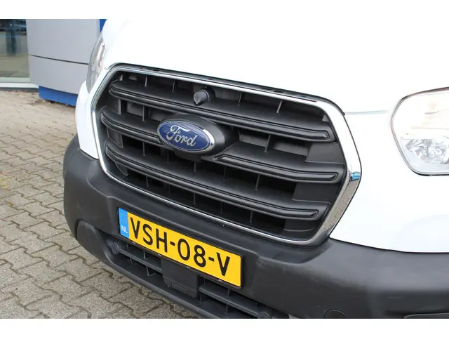 Ford Transit 350 2.0 TDCI L3H2 Trend 2020 Diesel 24