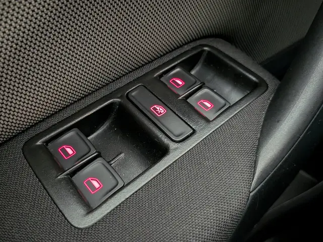 Volkswagen Polo 1.2 TSI Cross 2017 Benzine 14