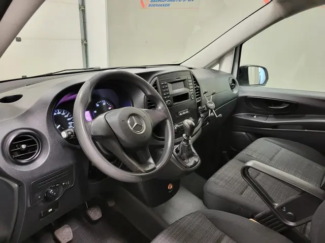 Mercedes-Benz Vito 114CDI Euro 6! 2018 Diesel 4