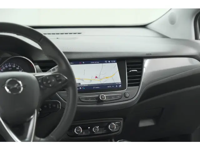 Opel Crossland Turbo 130 AT6 Elegance 2024 Benzine 48
