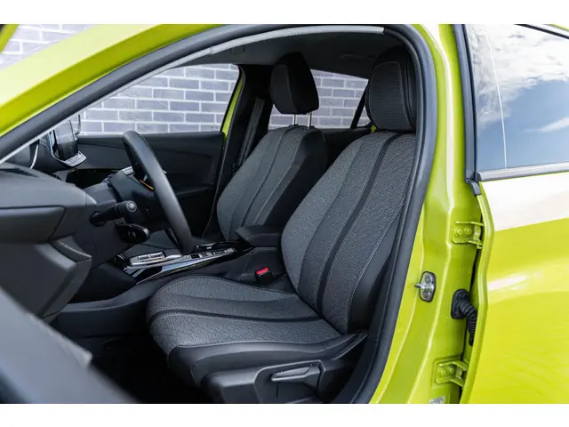 Peugeot e-208 EV Style 50 kWh 2024 Elektrisch 5