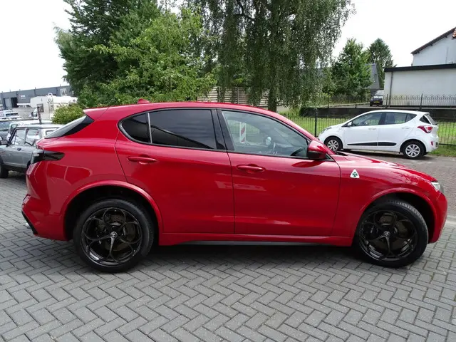 Alfa Romeo Stelvio 2.9 V6 AWD Quadrifoglio 2018 Benzine 32