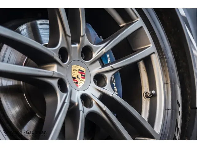 Porsche Cayenne Coupé 3.0 V6 340pk 2020 Benzine 51