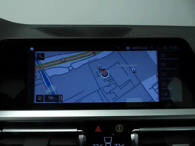 BMW 3 Serie Sedan 318i 2022 Benzine 32